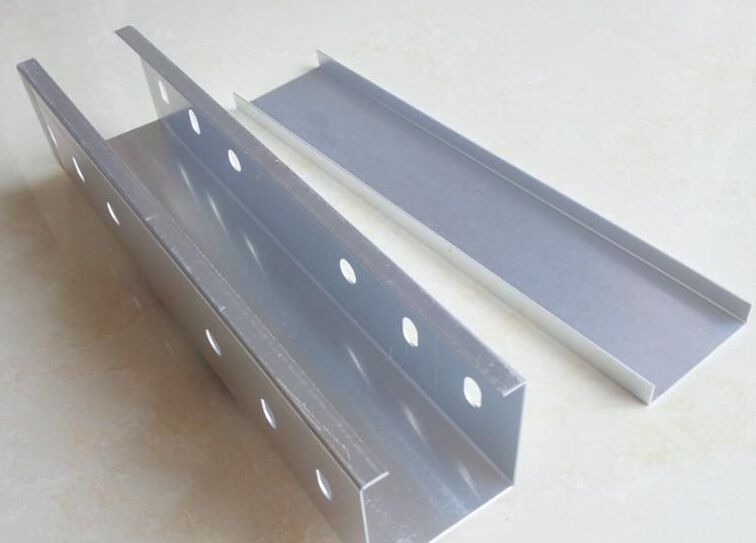 濟南防火橋架選購時需要注意的事項