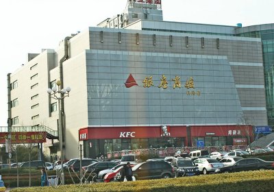濟(jì)南銀座商城電纜橋架敷設(shè)案例展示