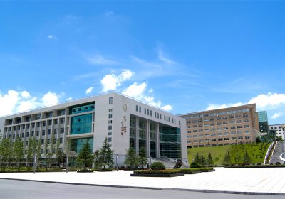 濟(jì)南市財(cái)政學(xué)院搭建電纜橋架案例